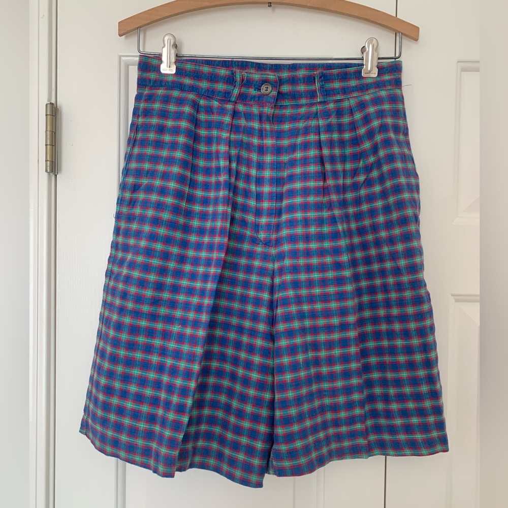 Precious high waisted, pleated, cotton summer plaid fashion shorts!